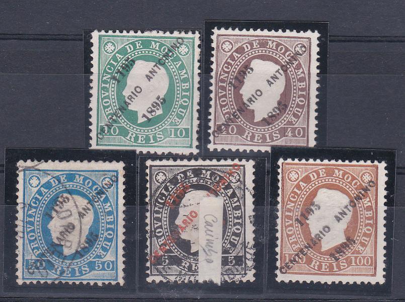 2470.jpg -     Lote:    2470      Lotes pelo Correio      Moçambique       Descrição:         1895 &mdash; D. Luís I. Fita direita, com sobrecarga "Centenário Antonino". Lote de 5 selos: CE42, 45 e 47, 10, 40 e 50 reis em novo e CE41 e 46, 5 e 50 reis em usado. Valor de cat5álogo &euro; 120,00.        */O       Valor Base:     &euro; 15,00     Valor Venda:     &euro; 15,00       