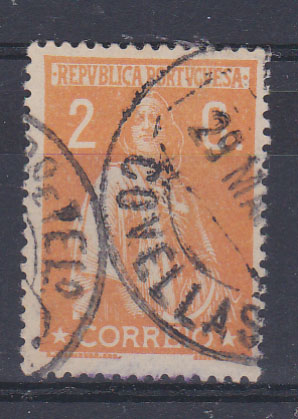 2508.jpg -     Lote:    2508      Lotes pelo Correio      Portugal       Descrição:         Carimbos circulares datados, tipo 1880. 1917 &mdash; Ceres. OM223, 2C. Carimbo batido a preto "COVELLAS".         O       Valor Base:     &euro; 5,00     Valor Venda:     Retirado     