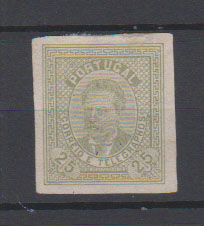 0674.jpg -     Lote:    674            Portugal       Descrição:         1870/76 &mdash; D. Luís I. Escola de Gravura. Desenho e gravura de Venâncio Pedro de Macedo Alves, tipo II. OM88, 25 reis verde azeitona, não denteada, em papel liso médio.         PRV       Valor Base:     &euro; 15,00     Valor Venda:     &euro;      
