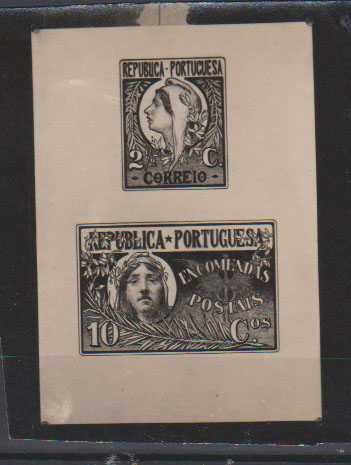 0708.jpg -     Lote:    708            Portugal       Descrição:         1911 &mdash; Concurso oficial para o selo da República. Prova fotográfica de selo para o correio ordinário e selo para Encomendas Postais. Tipos não aprovados.         PRV       Valor Base:     &euro; 40,00     Valor Venda:     &euro;      