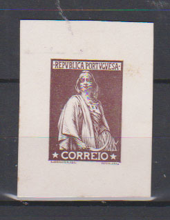 0712.jpg -     Lote:    712            Portugal       Descrição:         1912 &mdash; Ceres. Prova em cartolina, sem abertura do valor no cunho, na cor castanha-vermelha, não denteada. Desenho de Constantino de Sobral Fernandes e gravura de José Sérgio de carvalho e Silva. Não catalogada por OM em cartolina.         PRV       Valor Base:     &euro; 25,00     Valor Venda:     &euro;      