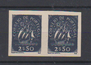 0744.jpg -     Lote:    744            Portugal       Descrição:         1948 &mdash; 3.º Centenário do Nascimento de S. João de Brito. CE693, 1$00. Prova de cor, carmim sobre papel azul, não denteada.         PRV       Valor Base:     &euro; 8,00     Valor Venda:     &euro;      