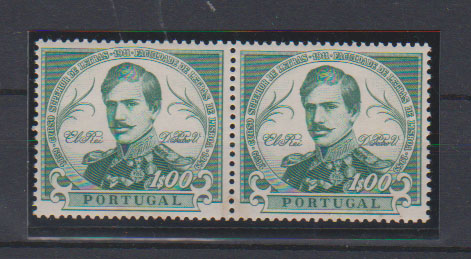 0757.jpg -     Lote:    757            Portugal       Descrição:         1961 &mdash; Centenário da Fundação da Faculdade de Letras da Universidade de Lisboa. CE874, 1$00. Par de provas de cor verde, denteado e gomada. Cor não aprovada. MB e R.         PRV       Valor Base:     &euro; 25,00     Valor Venda:     &euro;      