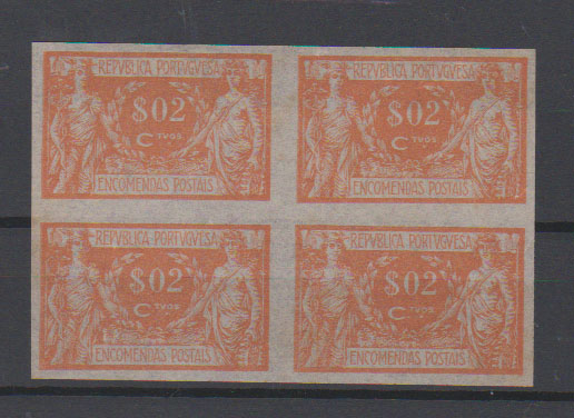 0771.jpg -     Lote:    771            Portugal       Descrição:         1920/22 &mdash; Encomendas Postais. Comércio e Indústria. CE EP2, $02 laranja. Quadra em papel cebola, não denteada.         PRV       Valor Base:     &euro; 10,00     Valor Venda:     &euro;      
