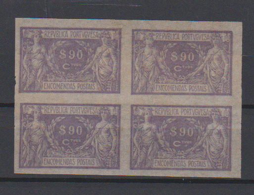 0788.jpg -     Lote:    788            Portugal       Descrição:         1920/22 &mdash; Encomendas Postais. Comércio e Indústria. CE EP11, $90 violeta claro. Quadra em papel cebola, não denteada.         PRV       Valor Base:     &euro; 10,00     Valor Venda:     &euro;      