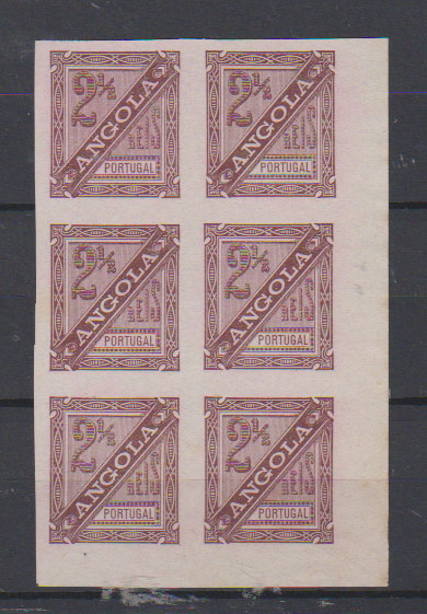 0803.jpg -     Lote:    803            Angola       Descrição:         1893/94 &mdash; D. Carlos I. JORNAES. CE24, 2 &frac12; reis. Bloco vertical com seis provas (3x2) não denteadas, na cor aprovada, em papel liso fino.         PRV       Valor Base:     &euro; 25,00     Valor Venda:     &euro;      