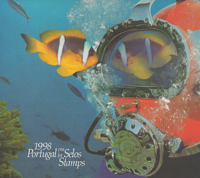 1996.jpg -     Lote:    1996                   Descrição:         1998 &mdash; Livros CTT anuais. Portugal em Selos 1998, completo. Valor de catálogo &euro; 340.00.         Livro       Valor Base:     &euro; 70,00     Valor Venda:     &euro;      