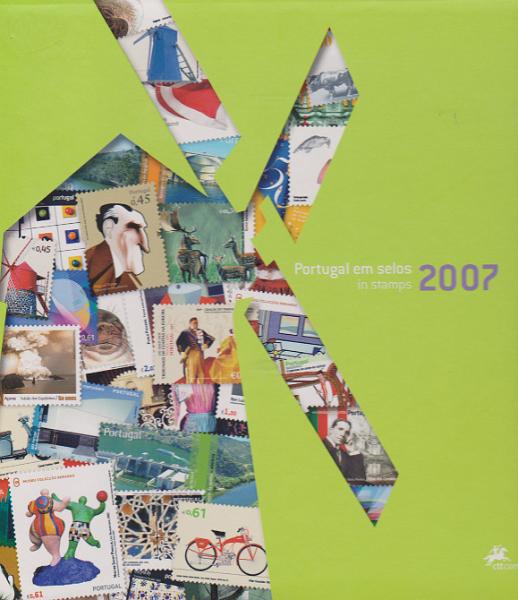 2005.jpg -     Lote:    2005                   Descrição:         2007 &mdash; Livros CTT anuais. Portugal em Selos 2007, completo. Valor de catálogo &euro; 250.00.         Livro       Valor Base:     &euro; 40,00     Valor Venda:     &euro;      