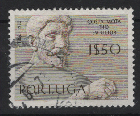 0970.jpg -     Lote:    970            Portugal       Descrição:         1971 &mdash; Escultores Portugueses. CE1102, 1$50 Selo em denteado 13 &frac12;. Valor de catálogo &euro; 500,00.        O       Valor Base:     &euro; 75,00     Valor Venda:     &euro;      