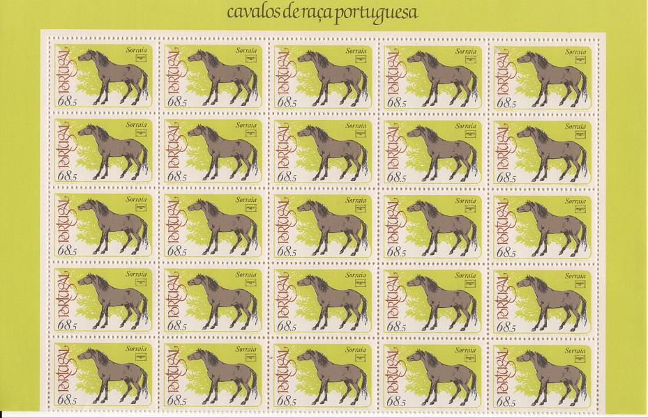 0997.jpg -     Lote:    997            Portugal       Descrição:         1986 &mdash; Cavalos de Raça Portuguesa. CE 1759/62. Série completa em folhas de 50 selos. Valor de catálogo &euro; 710,00.        ***       Valor Base:     &euro; 30,00     Valor Venda:     &euro;      