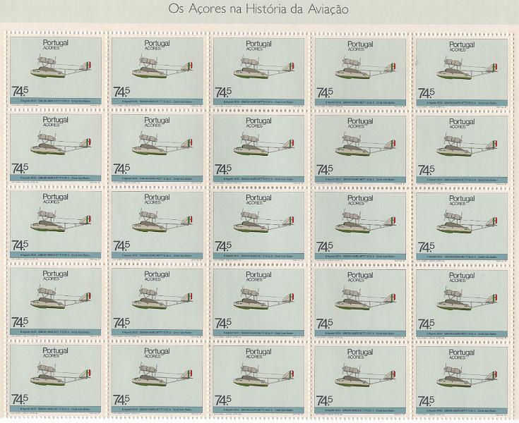 0998.jpg -     Lote:    998            Portugal       Descrição:         1987/1999 &mdash; Os Açores na História da aviação + 75 Anos de Aeronáutica + 75 Anos da ligação Portugal-Macau. CE 1820/23 + 2575/76 + 2591/96. As três séries completas em folhas de 50 selo. Valor de catálogo &euro; 602,00.        ***       Valor Base:     &euro; 25,00     Valor Venda:     &euro;      