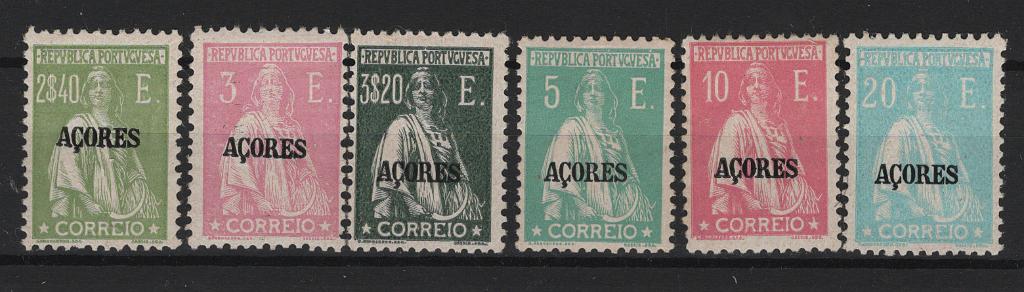 1109.jpg -     Lote:    1109            Açores       Descrição:         1924/28 &mdash; Ceres. Selos do Continente com sobrecarga AÇORES. CE214/219, 2$40, 3$00, 3$20, 5$00, 10$00 e 20$00. Selos de 3$20 e 20$00 sem sinal de charneira. Selos fecho de série. Valor de catálogo &euro; 535,00.        ***/**       Valor Base:     &euro; 40,00     Valor Venda:     &euro;      