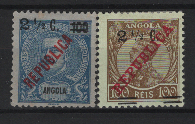 1138.jpg -     Lote:    1138            Angola       Descrição:         1919 &mdash; D. Manuel II, com sobrecarga REPUBLICA da Casa da Moeda, com sobretaxa + D. Carlos I com sobrecarga REPUBLICA local e sobretaxa. CE190, 2 &frac12; s/ 75 reis com "2" mais fino e CE193, 2 &frac12; reis s/ 100 reis, com traço de fração mais curto. Valor de catálogo &euro; 80,00.        **/*       Valor Base:     &euro; 15,00     Valor Venda:     &euro;      