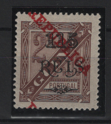 1204.jpg -     Lote:    1204            Guiné       Descrição:         1915 &mdash; D. Carlos I, tipo Diogo Neto, com sobretaxa e sobrecarga REPUBLICA. CE163, 115 s/ 2 &frac12; reis, denteado 13 &frac12;, com sobrecarga REPUBLICA deslocada. Valor de catálogo do selo sem erro &euro; 230,00.        **       Valor Base:     &euro; 25,00     Valor Venda:     &euro;      