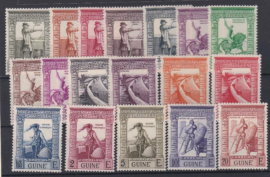 1207.jpg -     Lote:    1207            Guiné       Descrição:         1938 &mdash; Império Colonial Português. CE 223/240. Série completa com goma original. Valor de catálogo &euro; 155,00.        ***       Valor Base:     &euro; 30,00     Valor Venda:     &euro;      