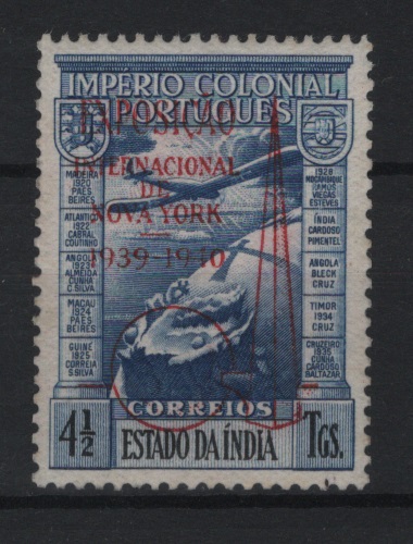 1280.jpg -     Lote:    1280            Índia       Descrição:         1938 &mdash; Correio Aéreo. Império Colonial Português, com sobrecarga "Exposição Internacional de Nova York 1939-1940". CE CA4A, 4 &frac12; T. Selo com goma não original.        (*)       Valor Base:     &euro; 25,00     Valor Venda:     &euro;      