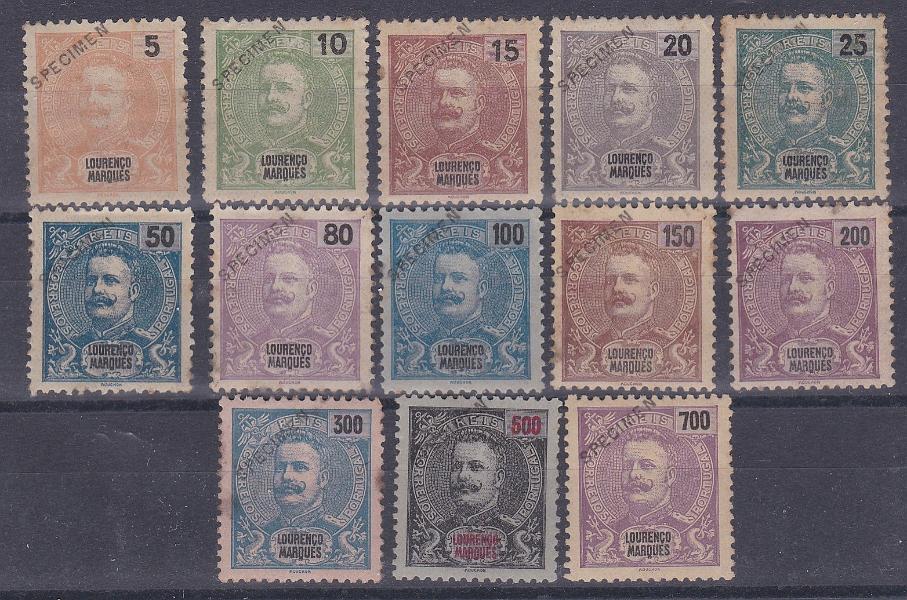 1454.jpg -     Lote:    1454            Lourenço Marques       Descrição:         1898/1901 &mdash; D. Carlos I Mouchon. CE 32/46. Série incompleta, faltando CE32 e 30. Todos os selos com sobrecarga SPECIMEN oblíqua a preto. Alguns selos com pequenos defeitos. Lote a ver.        **/*       Valor Base:     &euro; 120,00     Valor Venda:     &euro;      