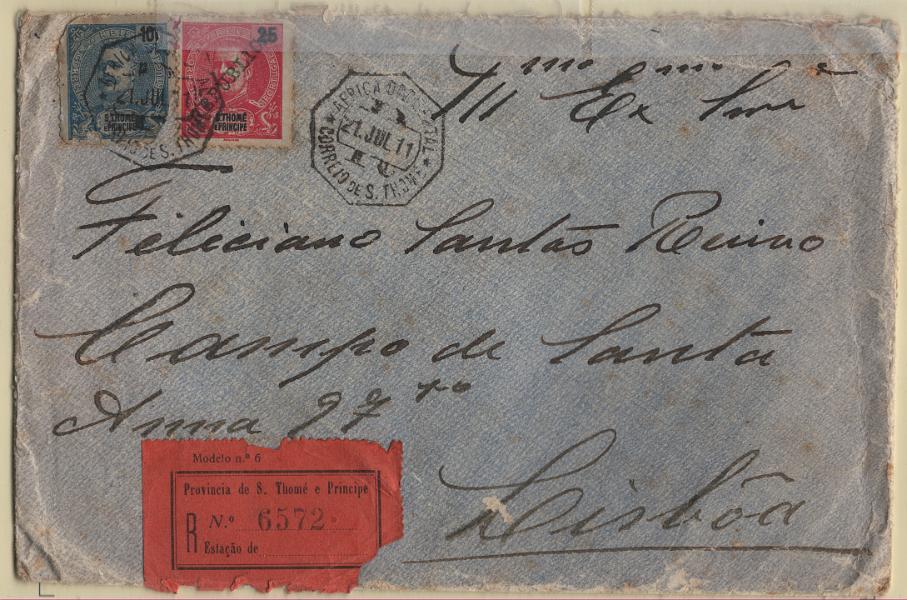 1500.jpg -     Lote:    1500            S. Tomé e Príncipe       Descrição:         1898/1911 &mdash; D. Carlos I Mouchon + D. Carlos I Mouchon, com sobrecarga REPUBLICA. Sobrescrito circulado registado de S. Tomé (21.07.11) para Lisboa (07.08.11) com selos de 100 reis CE52 e 25 reis CE101.        Carta       Valor Base:     &euro; 30,00     Valor Venda:     &euro;      