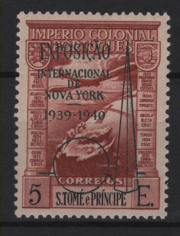 1543.jpg -     Lote:    1543            S. Tomé e Príncipe       Descrição:         1939 &mdash; Correio Aéreo. Império Colonial Português. Legenda S. Tomé e Príncipe, com sobrecarga "Exposição Internacional de Nova York 1939-1940". CE CA 16A. Valor de catálogo &euro; 225,00.        ***       Valor Base:     &euro; 60,00     Valor Venda:     &euro;      