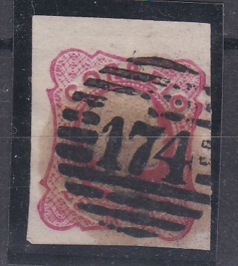 1614.jpg -     Lote:    1614            Portugal        Descrição:         Carimbo numéricos da 1.ª reforma. 1856/58 &mdash; D. Pedro V. Cabelos anelados. CE13, 25 reis, carmim rosa, obliterado com carimbo a preto "174 &mdash; VEIROS" (Campo Maior), tipo 4.3.4.        O       Valor Base:     &euro; 20,00     Valor Venda:     &euro;      