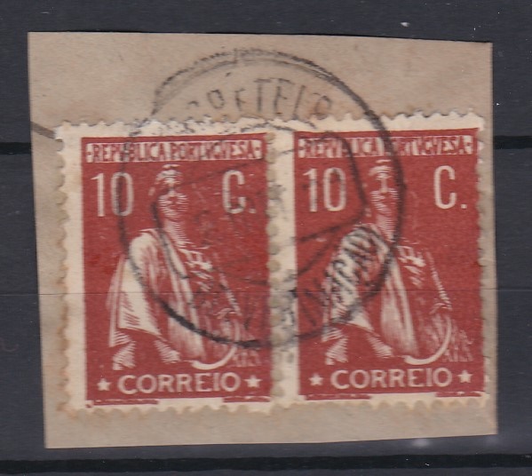 1698.jpg -     Lote:    1698            Portugal        Descrição:         Carimbos circulares datados tipo 1880. 1912 &mdash; Ceres. CE215, 10C, denteado 12x11 &frac12;. Par horizontal obliterado com carimbo batido a preto BELVER (MAÇÃO).        FRG       Valor Base:     &euro; 10,00     Valor Venda:     &euro;      
