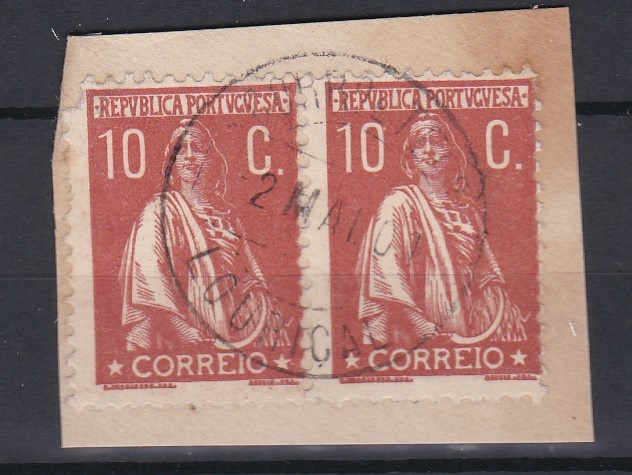 1715.jpg -     Lote:    1715            Portugal        Descrição:         Carimbos circulares datados tipo 1880. 1912 &mdash; Ceres. CE215, 10C, denteado 12x11 &frac12;. Par horizontal obliterado com carimbo batido a preto LOURIÇAL.        FRG       Valor Base:     &euro; 8,00     Valor Venda:     &euro;      