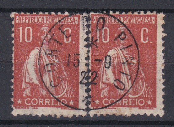 1760.jpg -     Lote:    1760            Portugal        Descrição:         Carimbos tipo francês. 1912 &mdash; Ceres. CE 215, 10C, denteado 12x11 &frac12;. Dois selos obliterados com carimbo a preto de CORTE DO PINTO.        O       Valor Base:     &euro; 25,00     Valor Venda:     &euro;      