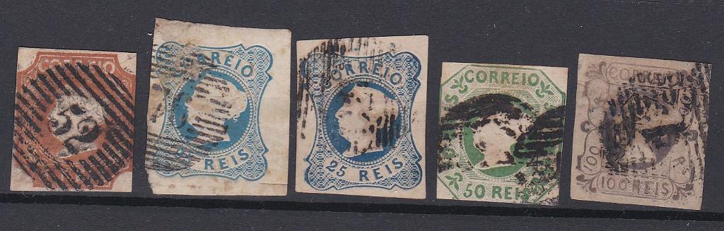 2361.jpg -     Lote:    2361      Lotes pelo Correio      Portugal       Descrição:         1853 &mdash; D. Maris II. CE&frac14; + CE2. Selos de segunda escolha com margens muito curtas. Valor de catálogo &euro; 1.120,00.        O       Valor Base:     &euro; 90,00     Valor Venda:     &euro;      