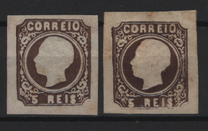 2380.jpg -     Lote:    2380      Lotes pelo Correio      Portugal       Descrição:         1862/64 &mdash; D. Luís I. CE14, 5 reis castanho, tipo III. Lote com dois selos com boas margens, em castanho-escuro, sem goma. Um deles com pequenos pontos de óxido. Valor de catálogo &euro; 180,00.        (*)       Valor Base:     &euro; 12,00     Valor Venda:     &euro;      