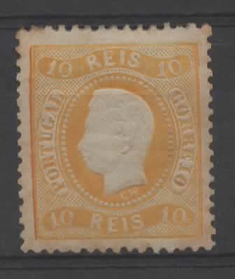 2408.jpg -     Lote:    2408      Lotes pelo Correio      Portugal       Descrição:         1867/70 &mdash; D. Luís I, fita curva, denteados. CE28, 10 reis amarelo laranja. Selo com ligeiras manchas de óxido. Valor de catálogo &euro; 220,00.        **       Valor Base:     &euro; 22,00     Valor Venda:     &euro;      