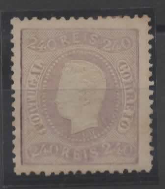 2415.jpg -     Lote:    2415      Lotes pelo Correio      Portugal       Descrição:         1867/70 &mdash; D. Luís I, fita curva, denteados. CE35, 240 reis lilás malva. Selo com "cabeça aberta". Valor de catálogo &euro; 1.000,00.        *       Valor Base:     &euro; 120,00     Valor Venda:     &euro;      