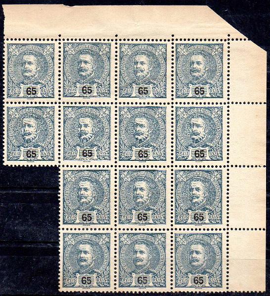 2453.jpg -     Lote:    2453      Lotes pelo Correio      Portugal       Descrição:         1898/1905 &mdash; D. Carlos I Mouchon. CE143, 65 reis azul cinzento, papel amarelado. Bloco com 14 selos sem goma.        *       Valor Base:     &euro; 5,00     Valor Venda:     &euro;      