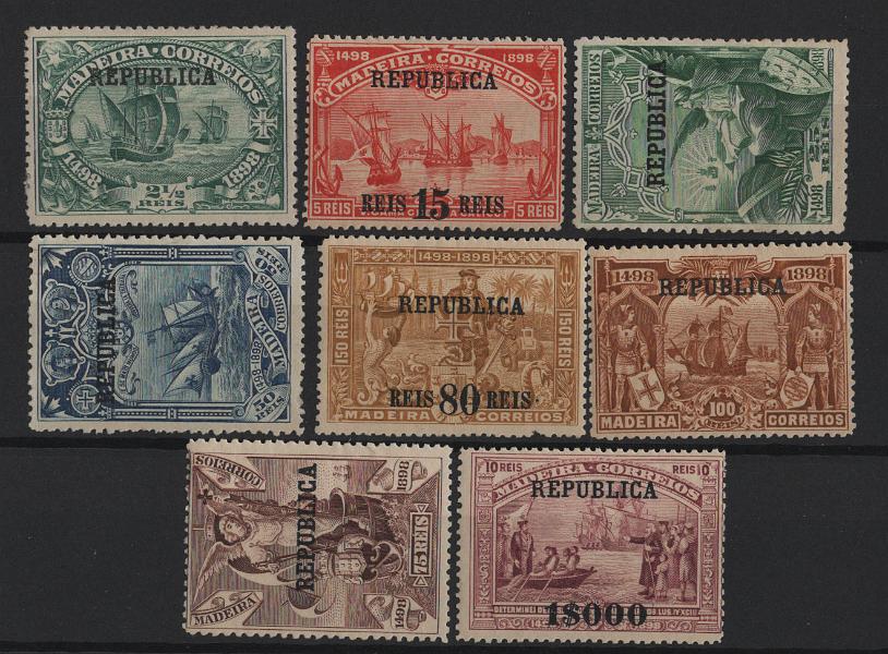 2459.jpg -     Lote:    2459      Lotes pelo Correio      Portugal       Descrição:         1911 &mdash; 4.º Centenário do Descobrimento do Caminho Marítimo para a Índia, com sobrecarga REPUBLICA sobre selos da madeira. CE 198/205. Série completa regomada. Valor de catálogo &euro; 167,00.        (*)       Valor Base:     &euro; 15,00     Valor Venda:     &euro;      
