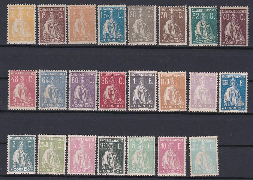 2476.jpg -     Lote:    2476      Lotes pelo Correio      Portugal       Descrição:         1924/26 &mdash; Ceres. Novas taxas e cores. CE 276/298. Série completa com goma não original.        (*)       Valor Base:     &euro; 150,00     Valor Venda:     &euro;      