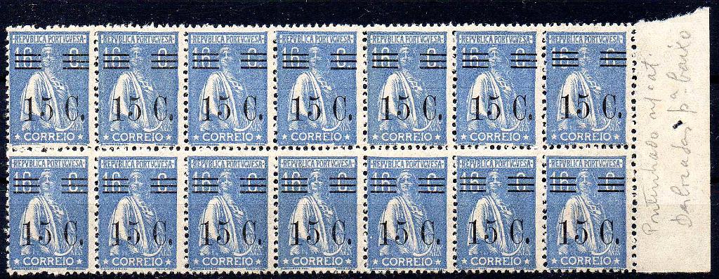 2489.jpg -     Lote:    2489      Lotes pelo Correio      Portugal       Descrição:         1928/29 &mdash; Ceres, com sobretaxa. CE459, 15C s/ 16C, denteado 12x11 &frac12;. Bloco com 14 selos. Valor de catálogo &euro; 42,00.        ***       Valor Base:     &euro; 8,00     Valor Venda:     &euro;      