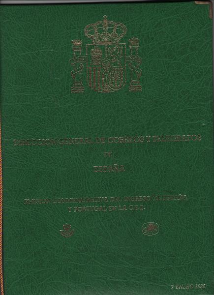 2554.jpg -     Lote:    2554      Lotes pelo Correio      Portugal       Descrição:         1986 &mdash; Adesão de Portugal e Espanha à CEE. CE 1745/46. Dois carnets com selos, caderneta, FDC's e pagela.        Lote       Valor Base:     &euro; 8,00     Valor Venda:     &euro;      