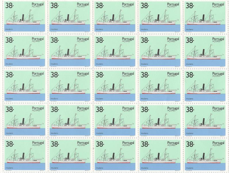 2559.jpg -     Lote:    2559      Lotes pelo Correio      Portugal       Descrição:         1992/1998 &mdash; Barcos da Madeira + Regata Vasco da Gama. CE2106/2109 + CE2527/2532. As duas séries completas em &frac12; folhas de 25 selos. Valor de catálogo &euro; 385,00.        ***       Valor Base:     &euro; 15,00     Valor Venda:     &euro;      