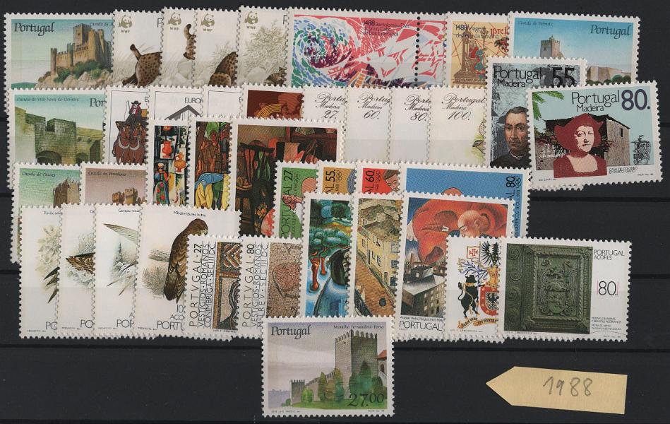 2589.jpg -     Lote:    2589      Lotes pelo Correio      Portugal       Descrição:         1988 &mdash; Ano completo com 41 selos. Valor de catálogo &euro; 111,00.        ***       Valor Base:     &euro; 11,00     Valor Venda:     &euro;      