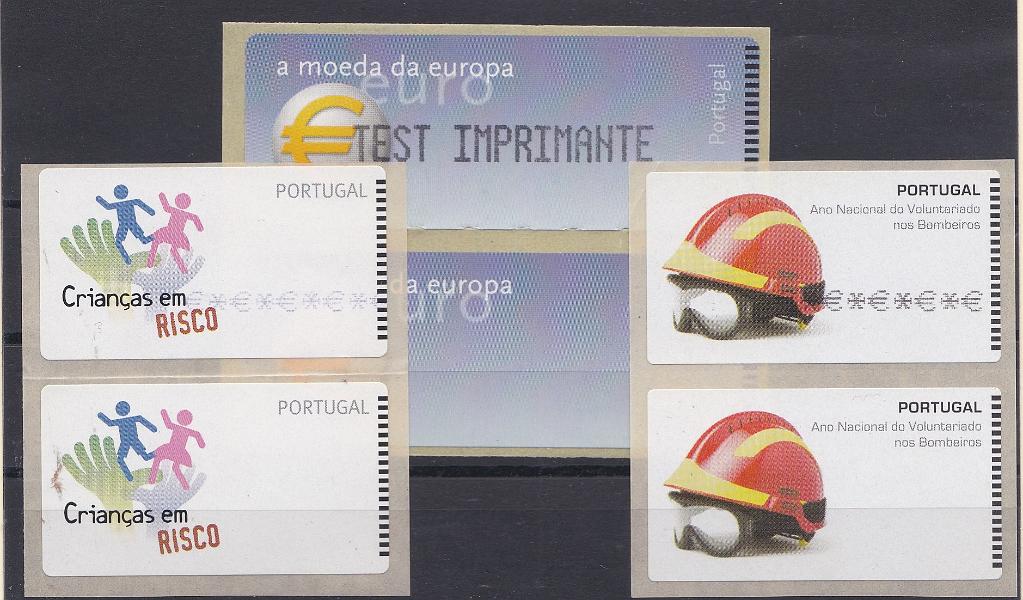 2628.jpg -     Lote:    2628      Lotes pelo Correio      Portugal       Descrição:         2002/08 &mdash; Símbolo do Euro, Crianças em RISCO e Ano Nacional dos Bombeiros Voluntários. CE ETQ24, 39 e 43. Três tiras de duas etiquetas cada, uma sem impressão e outra com impressão de teste.        ETQ       Valor Base:     &euro; 10,00     Valor Venda:     &euro;      