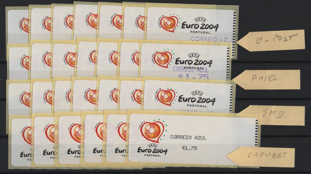 2629.jpg -     Lote:    2629      Lotes pelo Correio      Portugal       Descrição:         2003 &mdash; Euro 2004. CE ETQ 25/26. Lote de 4 séries com as taxas referentes ao ano de 2003, incluindo correio ordinário e correio azul das máquinas CROUZET, AMIEL (com ponto), SMD e E-POST. Valor de catálogo &euro; 144,00.        ETQ       Valor Base:     &euro; 15,00     Valor Venda:     &euro;      