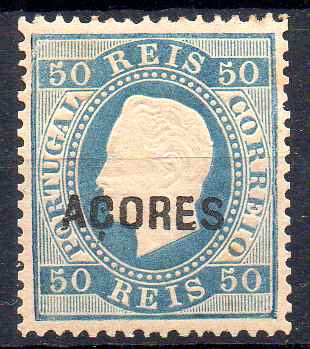 2724.jpg -     Lote:    2724      Lotes pelo Correio      Açores       Descrição:         1879/80 &mdash; D. Luís I. Fita direita. CE30, 50 reis azul, papel liso, denteado 13 &frac12;. Selo com goma não original. Valor de catálogo &euro; 215,00.        (*)       Valor Base:     &euro; 10,00     Valor Venda:     &euro;      