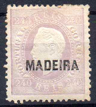 2751.jpg -     Lote:    2751      Lotes pelo Correio      Madeira       Descrição:         1871/76 &mdash; D. Luís I. Fita direita. Sobrecarga B. CE24, 240 reis. Alguns dentes curtos. Valor de catálogo &euro; 1.300,00.        **       Valor Base:     &euro; 60,00     Valor Venda:     &euro;      