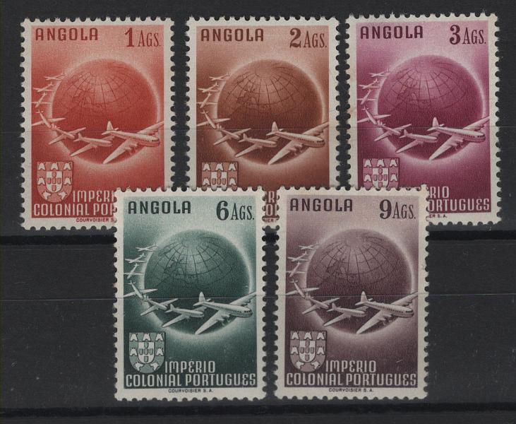 2768.jpg -     Lote:    2768      Lotes pelo Correio      Angola       Descrição:         1949 &mdash; Império Colonial Português. CE348/352. Série completa. Valor de catálogo &euro; 18,00        **       Valor Base:     &euro; 4,00     Valor Venda:     &euro;      