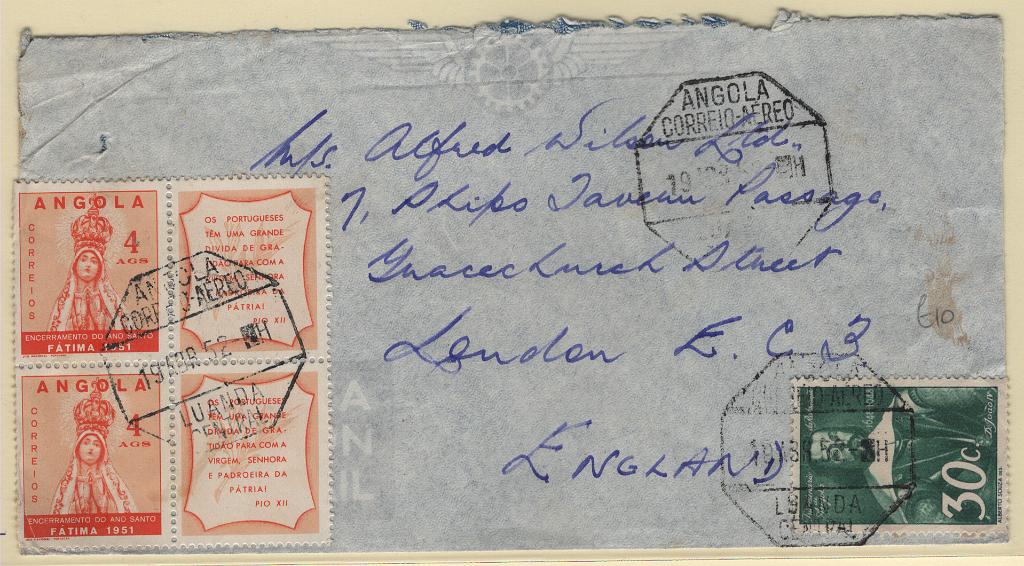 2769.jpg -     Lote:    2769      Lotes pelo Correio      Angola       Descrição:         1948/51 &mdash; Tricentenário da Restauração de Angola + Encerramento do Ano Santo. Sobrescrito circulado de Luanda (19.04.52) com selo de 30C CE294 + par de 4Ags CE350        Carta       Valor Base:     &euro; 5,00     Valor Venda:     &euro;      