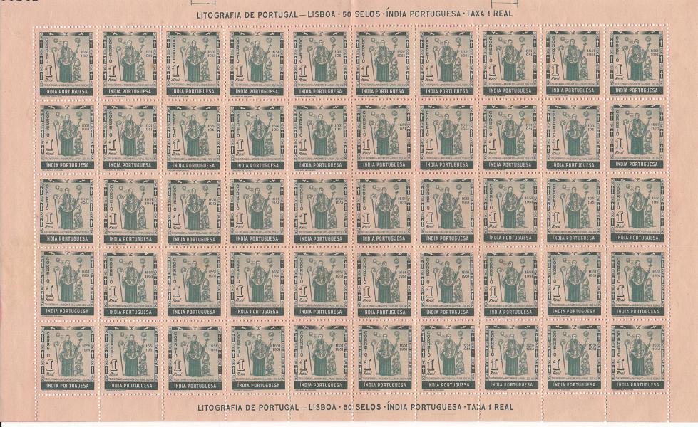 2818.jpg -     Lote:    2818      Lotes pelo Correio      Índia       Descrição:         1951 &mdash; Tricentenário do Nascimento do Padre José Vaz. CE416, 1 real. Folha completa com 50 selos. Valor de catálogo &euro; 15,00.        ***       Valor Base:     &euro; 4,00     Valor Venda:     &euro;      