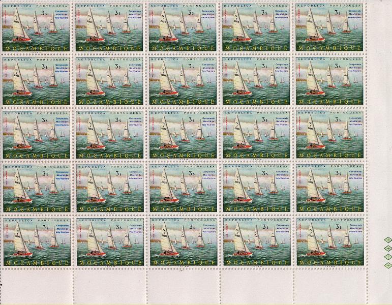 2910.jpg -     Lote:    2910      Lotes pelo Correio      Moçambique       Descrição:         1973 &mdash; Campeonato Mundial de Vela, classe Vauriens. CE530/532. Série completa em folhas de 100 selos. Valor de catálogo &euro; 160,00.        ***       Valor Base:     &euro; 10,00     Valor Venda:     &euro;      