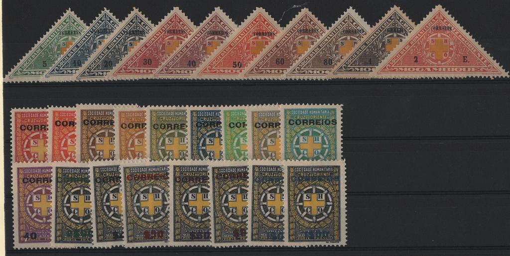 2915.jpg -     Lote:    2915      Lotes pelo Correio      Moçambique       Descrição:         1926/28 &mdash; Selos de Porte Franco, com sobrecarga. Lote com 3 séries: CE IP 9/13 + 14/23 + 24/33. As três séries completas. Alguns selos com vestígios de óxido. Lote a ver.        **       Valor Base:     &euro; 15,00     Valor Venda:     &euro;      