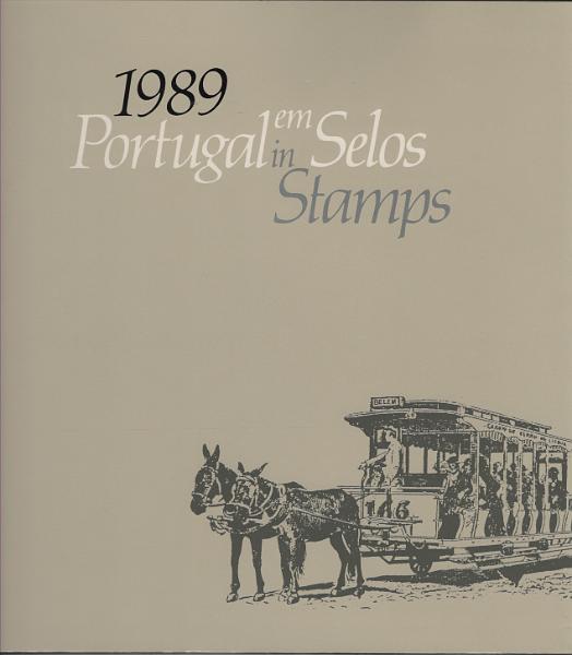 3100.jpg -     Lote:    3100      Lotes pelo Correio             Descrição:         1989 &mdash; Livros CTT anuais. Portugal em Selos 1989, completo. Valor de catálogo &euro; 139,00.        Livro       Valor Base:     &euro; 15,00     Valor Venda:     &euro;      