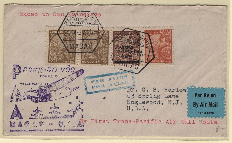 0236.jpg -     Lote:    236            Correio Aéreo       Descrição:         1937 (23.04) &mdash; 1.º Voo Macau / EUA. Sobrescrito circulado de Macau (23.04.37) para os EUA (04.05.37) com par de selos tipo Padrões de 50 avos MF284 + 2P MF286 + 5 avos s/ 6 avos MF CA3. MB.         Aéreo       Valor Base:     &euro; 40,00     Valor Venda:     &euro;      