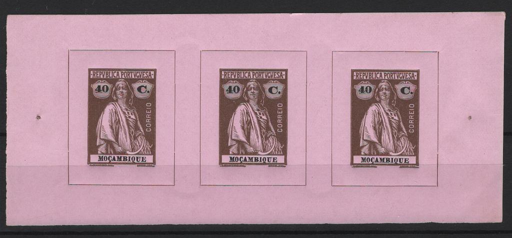 0441.jpg -     Lote:    441            Moçambique       Descrição:         1914 &mdash; Ceres. MF166, 40C castanho s/ rosa. Tira horizontal de 3 provas de cor não denteadas em papel porcelana colorido, nas cores aprovadas. Supõe-se terem sido feitas clandestinamente na Casa da Moeda.         PRV       Valor Base:     &euro; 20,00     Valor Venda:     &euro;      
